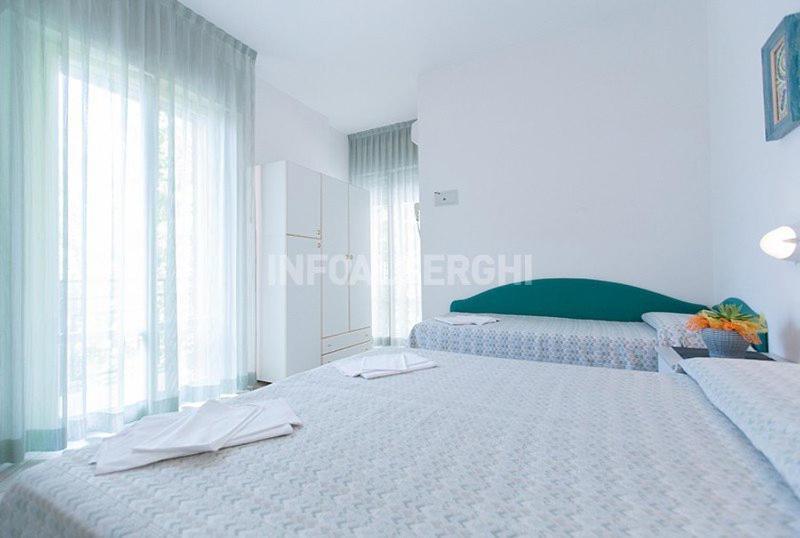 Hotel Napoleon San Mauro Mare Zewnętrze zdjęcie
