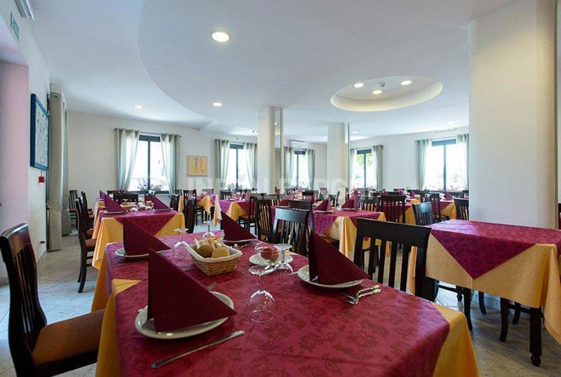 Hotel Napoleon San Mauro Mare Zewnętrze zdjęcie