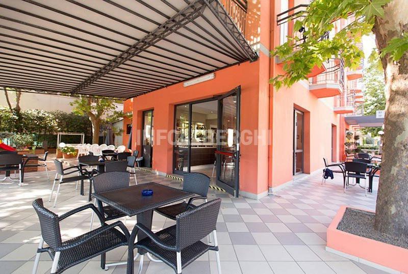 Hotel Napoleon San Mauro Mare Zewnętrze zdjęcie