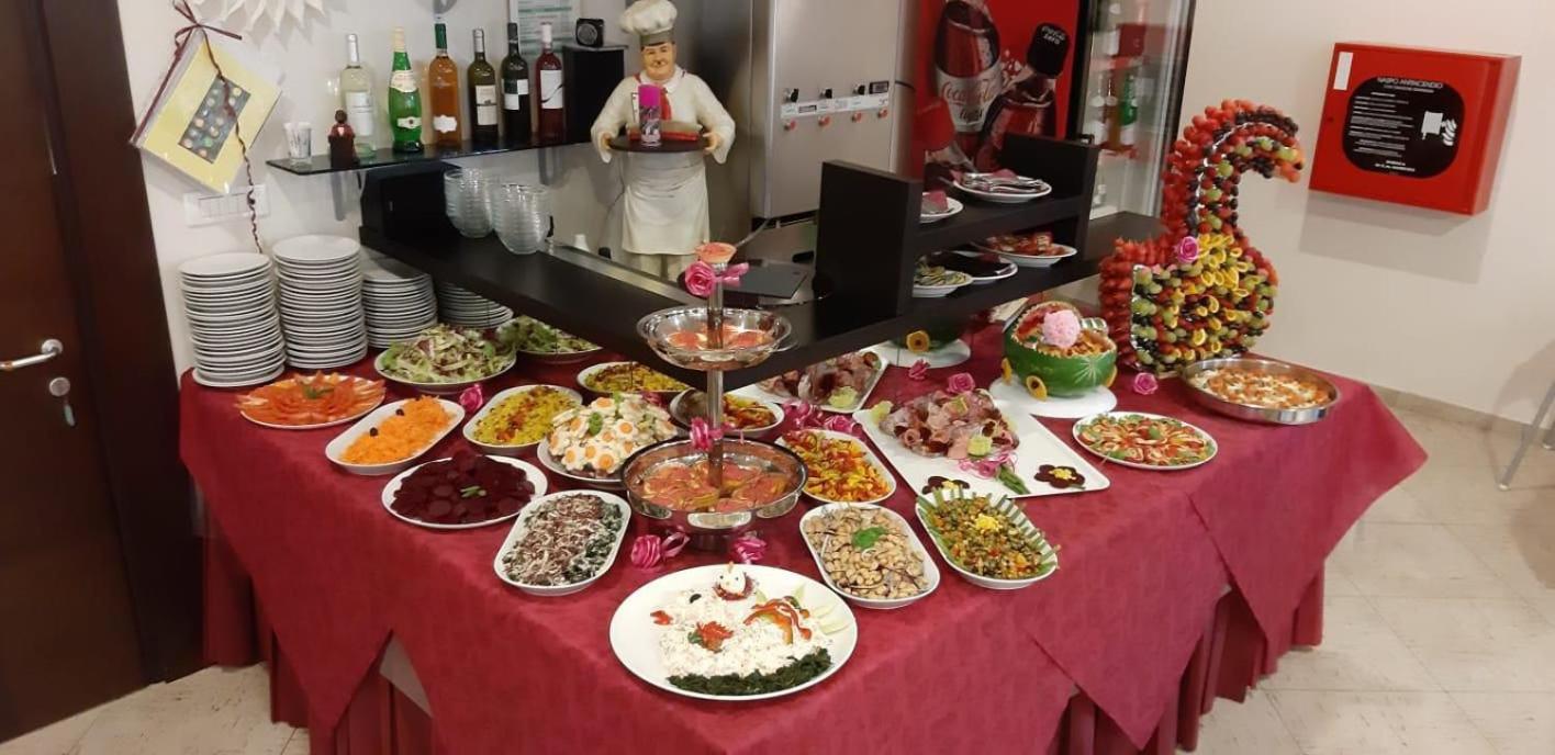Hotel Napoleon San Mauro Mare Zewnętrze zdjęcie